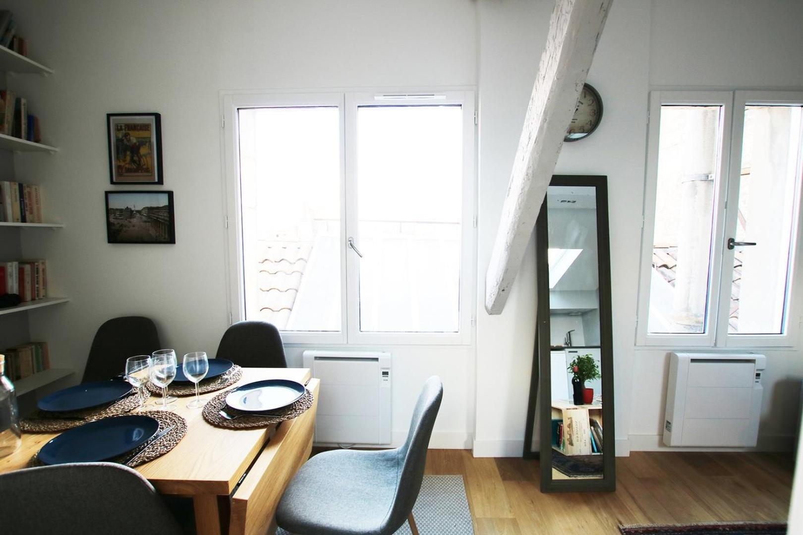 Guestready - Sunny Attic Apt Near Grand Theatre Bordeaux Exterior foto